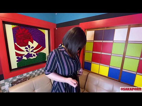 ❤️ Japanilainen söpöläinen isotissinen masturboi seksileluilla ja saa orgasmin. Hän kertoo haastattelussa panokokemuksestaan. Valtavat tissit ja karvainen pillu voihkii äänekkäästi. Osakaporn ❤️ Porno at fi.light2cloud.top ❤